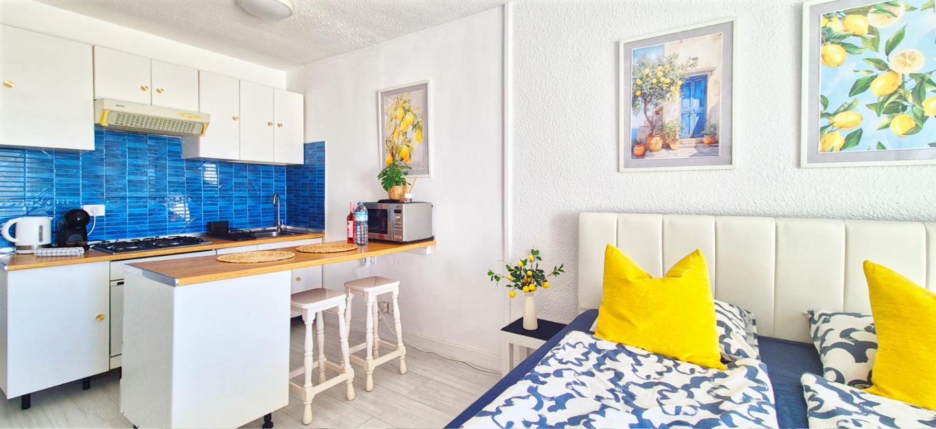 אדחה Lemon Beach Tenerife Holiday Apartment Las Americas מראה חיצוני תמונה